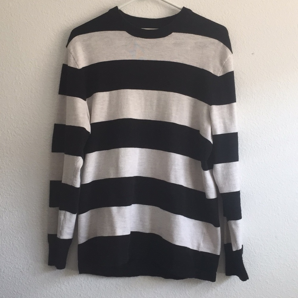 H&M black white striped sweater